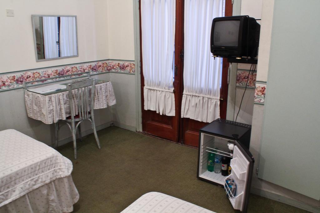 Gran Hotel Hispano Buenos Aires Pokój zdjęcie